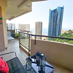 Vue & Tour Odeon - Piscine - Parking - Av Apartamento *