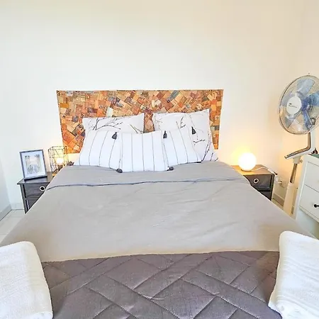 Vue & Tour Odeon - Piscine - Parking - Av Appartement *