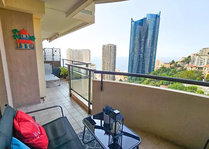 Vue & Tour Odeon - Piscine - Parking - Av Apartment *