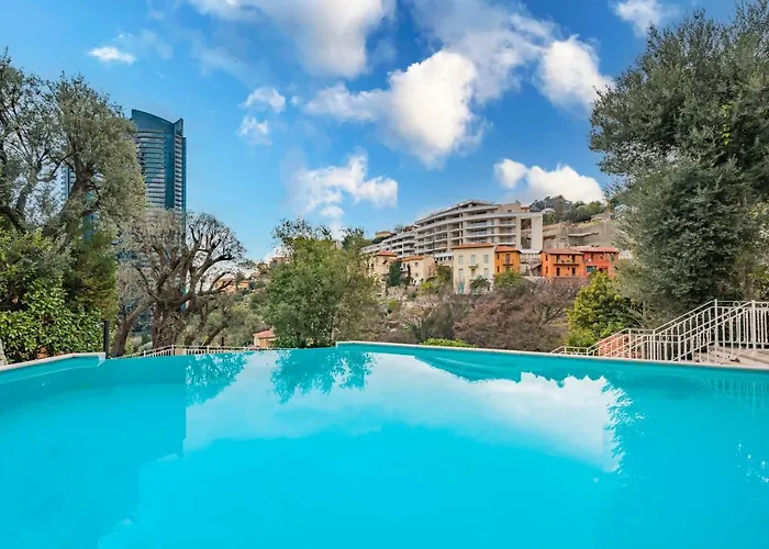 Vue & Tour Odeon - Piscine - Parking - Av